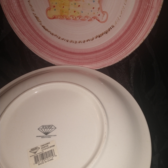 2 VERY CUTE RUBY BRAND PINK BIRTHDAY SLICE CAKE. - Picture 6 of 11